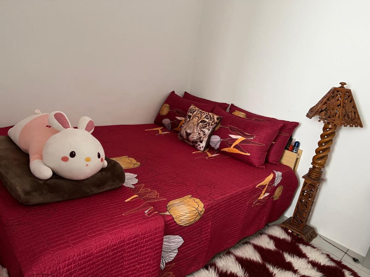 Mieda Rizqi Homestay Kampong Melayu Changkat Larah Esterno foto